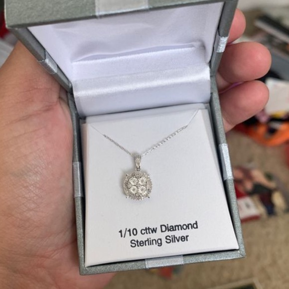 Sterling silver necklace - Picture 1 of 1